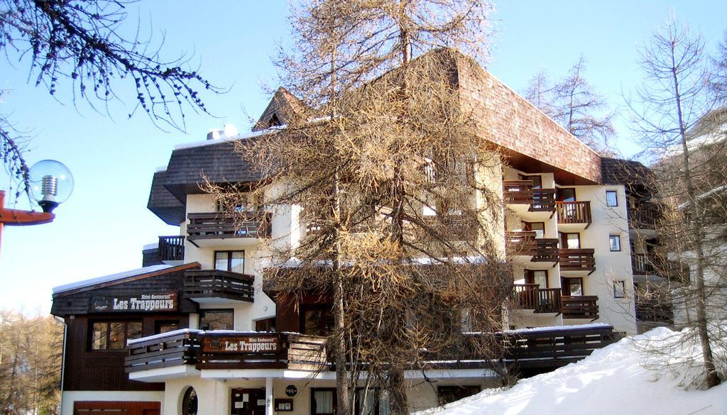 Hotel Les Trappeurs Les Orres Εξωτερικό φωτογραφία