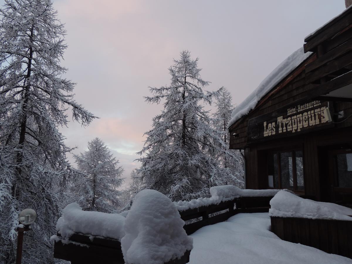Hotel Les Trappeurs Les Orres Εξωτερικό φωτογραφία