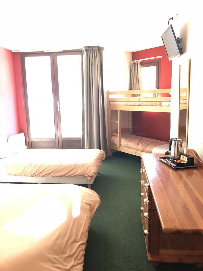 Hotel Les Trappeurs Les Orres Εξωτερικό φωτογραφία
